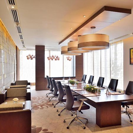Courtyard By Marriott Raipur Hotel Exterior photo